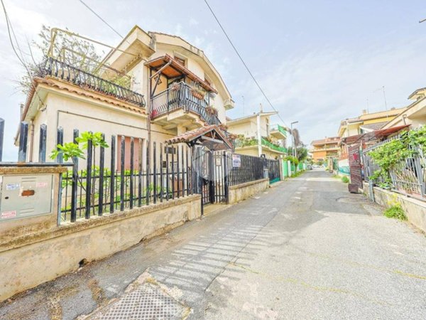 appartamento in vendita a Guidonia Montecelio in zona Guidonia