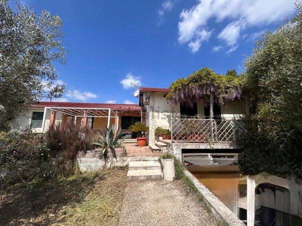 casa indipendente in vendita a Guidonia Montecelio