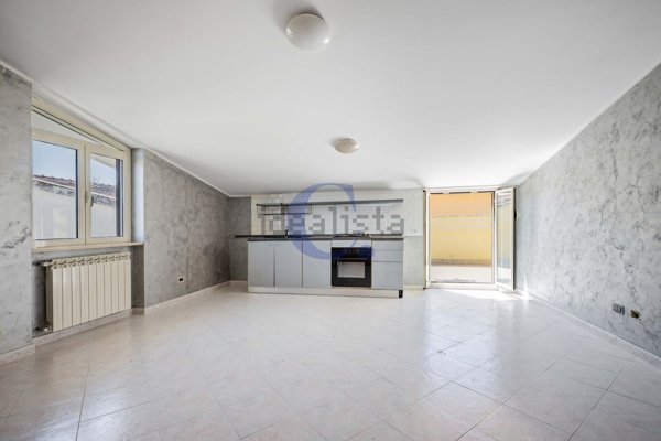 appartamento in vendita a Guidonia Montecelio