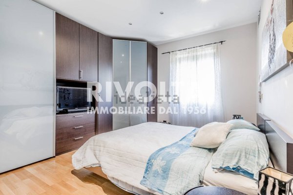 casa indipendente in vendita a Guidonia Montecelio in zona Guidonia