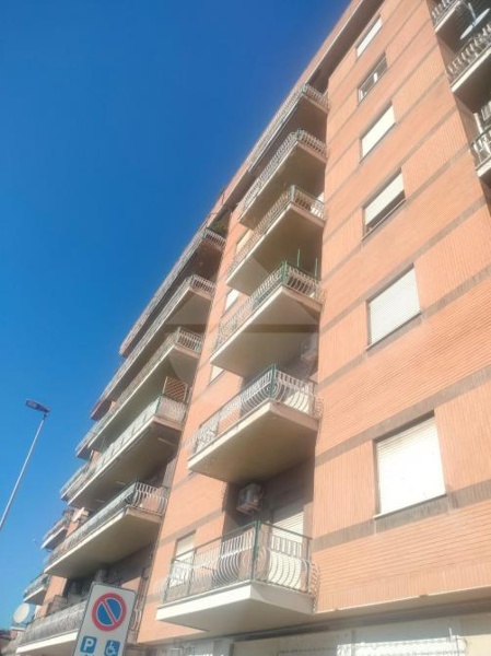 appartamento in vendita a Guidonia Montecelio in zona Villanova