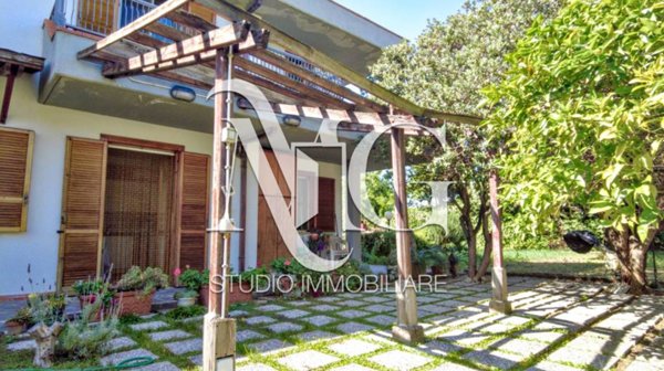 casa indipendente in vendita a Guidonia Montecelio