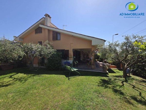 casa indipendente in vendita a Guidonia Montecelio