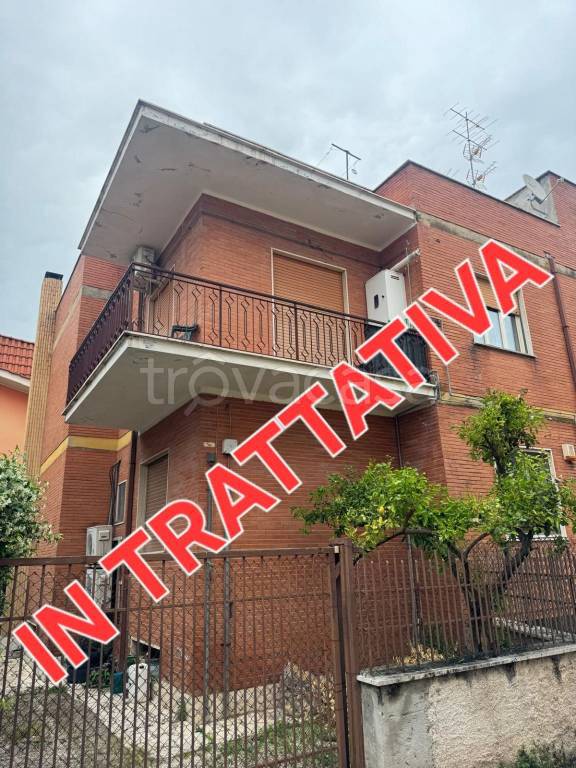 appartamento in vendita a Guidonia Montecelio in zona Villanova