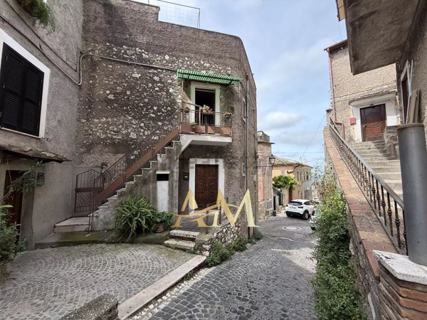 appartamento in vendita a Guidonia Montecelio in zona Montecelio