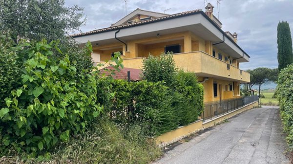 casa indipendente in vendita a Guidonia Montecelio