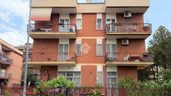 appartamento in vendita a Guidonia Montecelio in zona Colleverde