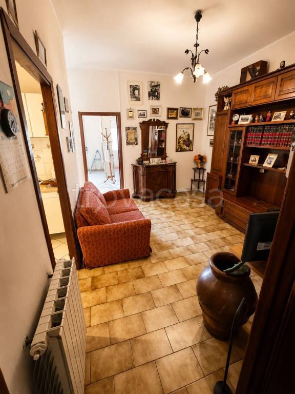 appartamento in vendita a Guidonia Montecelio in zona Villanova