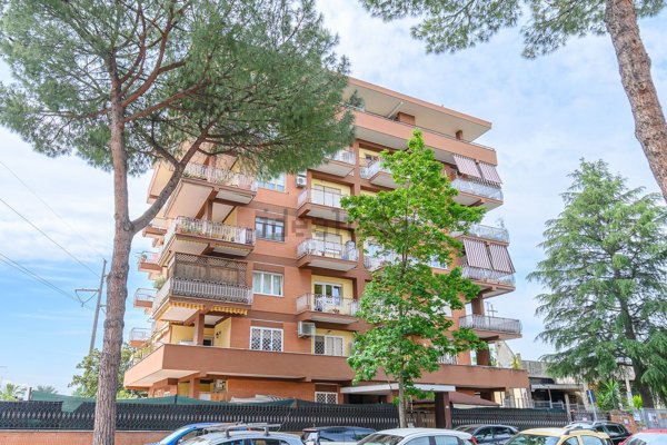 appartamento in vendita a Guidonia Montecelio in zona Colleverde