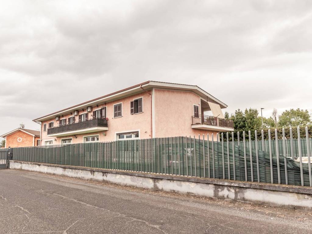 appartamento in vendita a Guidonia Montecelio