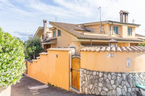 casa indipendente in vendita a Guidonia Montecelio