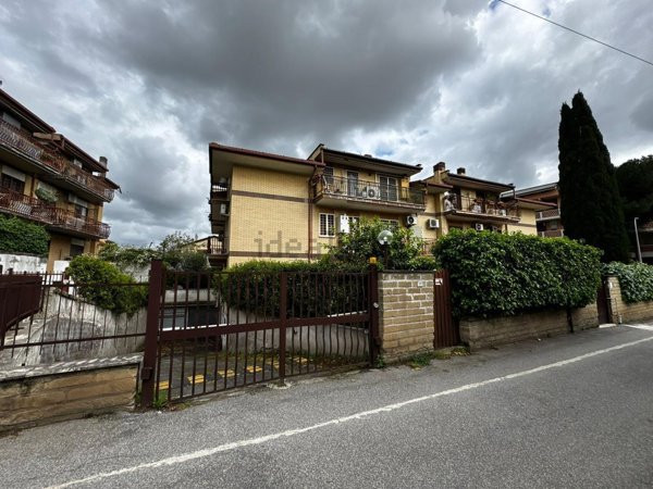 appartamento in vendita a Guidonia Montecelio in zona Colleverde