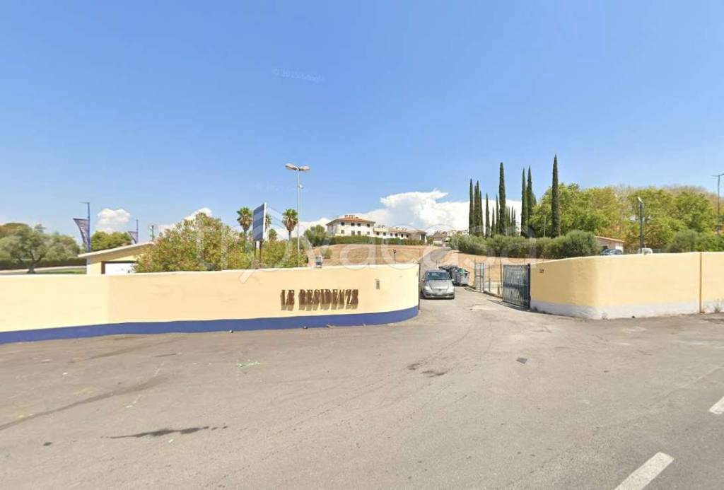 appartamento in vendita a Guidonia Montecelio in zona Marco Simone