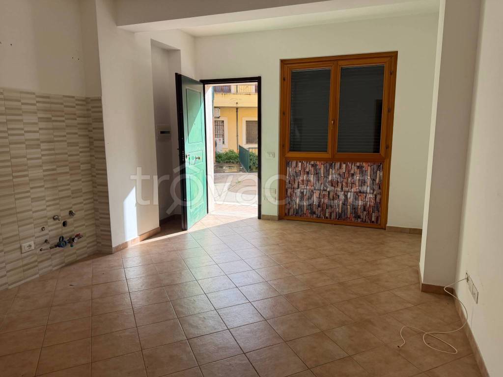 appartamento in vendita a Guidonia Montecelio in zona Guidonia