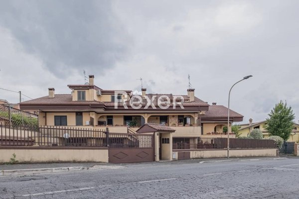 casa indipendente in vendita a Guidonia Montecelio