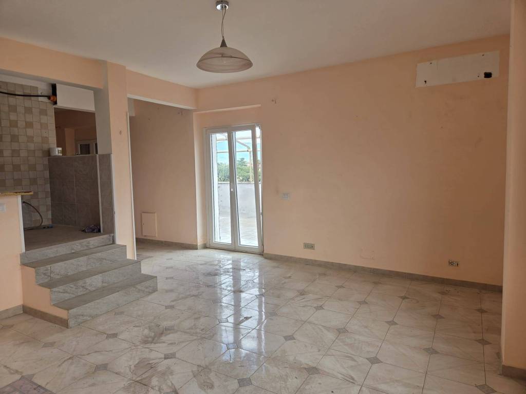 appartamento in vendita a Guidonia Montecelio