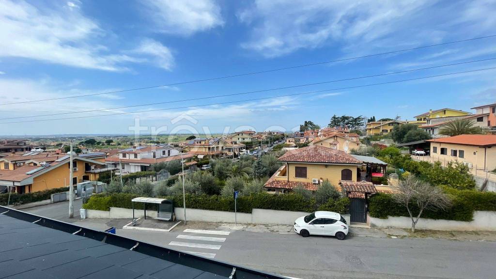 appartamento in vendita a Guidonia Montecelio in zona Setteville