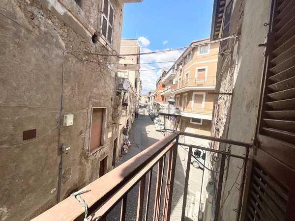 appartamento in vendita a Guidonia Montecelio in zona Montecelio