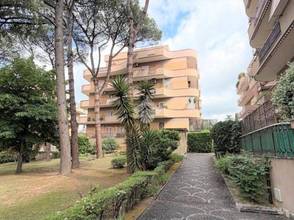 appartamento in vendita a Guidonia Montecelio in zona Colleverde