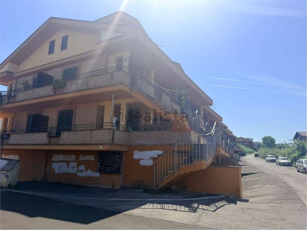 appartamento in vendita a Guidonia Montecelio