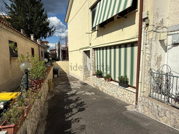 appartamento in vendita a Guidonia Montecelio