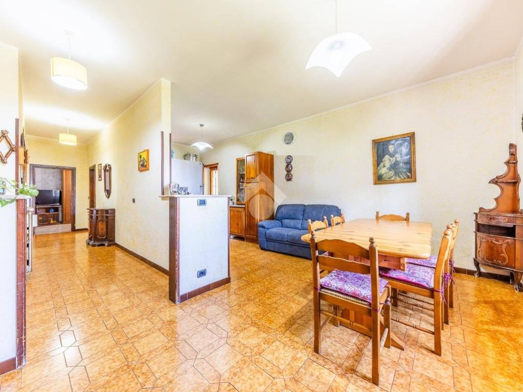appartamento in vendita a Guidonia Montecelio