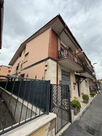 appartamento in vendita a Guidonia Montecelio in zona Villanova