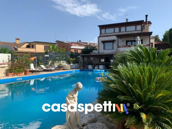 casa indipendente in vendita a Guidonia Montecelio