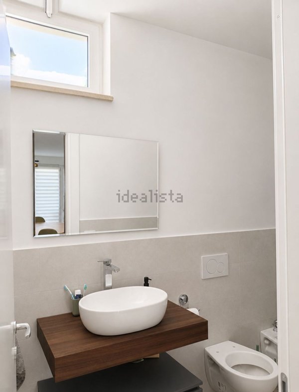 casa indipendente in vendita a Guidonia Montecelio in zona Marco Simone