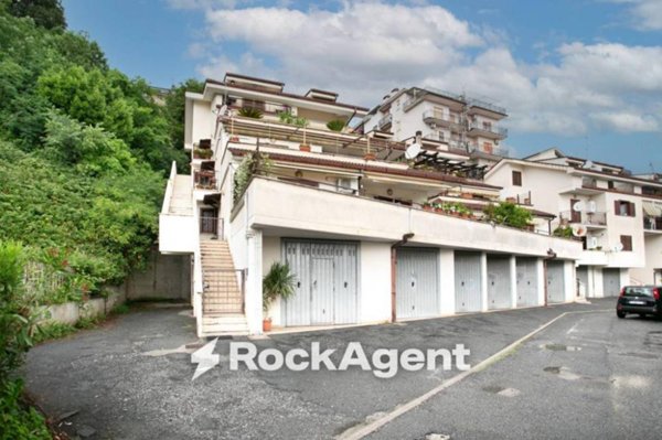 appartamento in vendita a Guidonia Montecelio in zona Montecelio