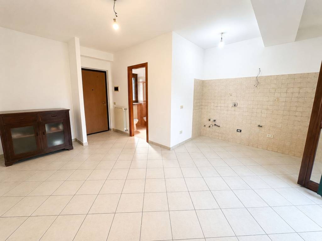 appartamento in vendita a Guidonia Montecelio in zona Villalba