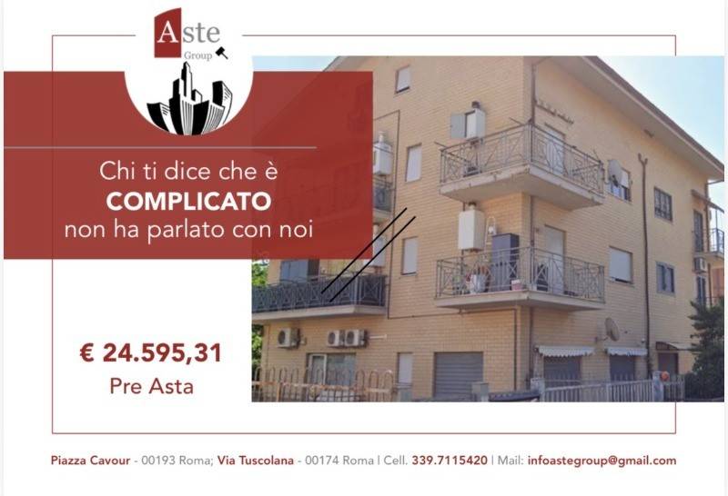 negozio in vendita a Guidonia Montecelio in zona Villanova