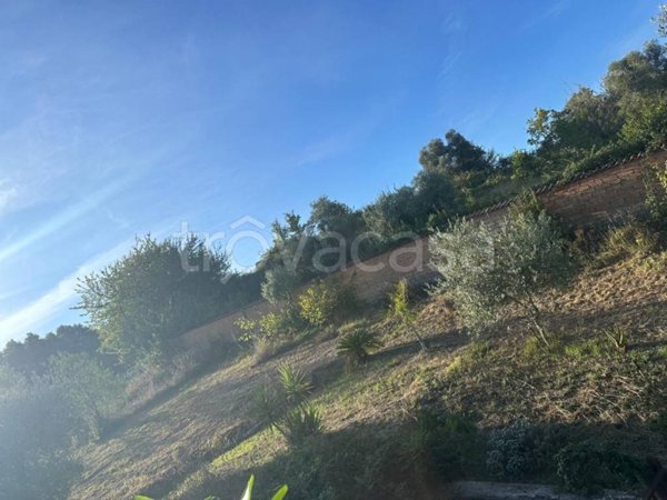 casa indipendente in vendita a Guidonia Montecelio in zona Pichini