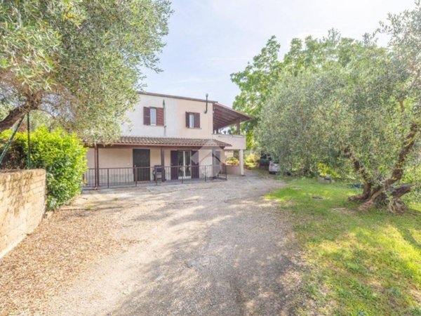 appartamento in vendita a Guidonia Montecelio in zona Setteville