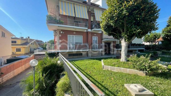 appartamento in vendita a Guidonia Montecelio in zona Montecelio
