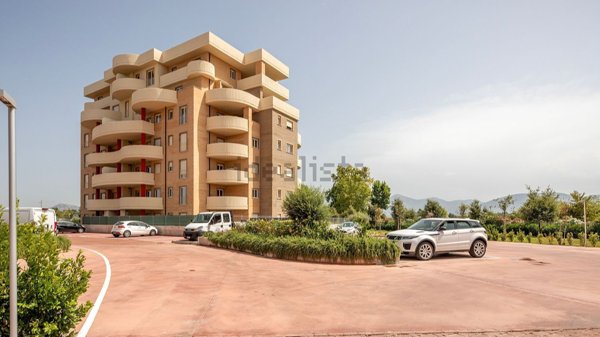 appartamento in vendita a Guidonia Montecelio in zona Guidonia