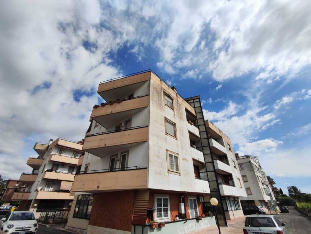 appartamento in vendita a Guidonia Montecelio