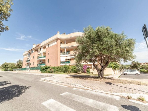 appartamento in vendita a Guidonia Montecelio in zona Setteville