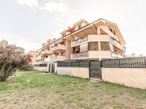 appartamento in vendita a Guidonia Montecelio in zona Bagni di Tivoli