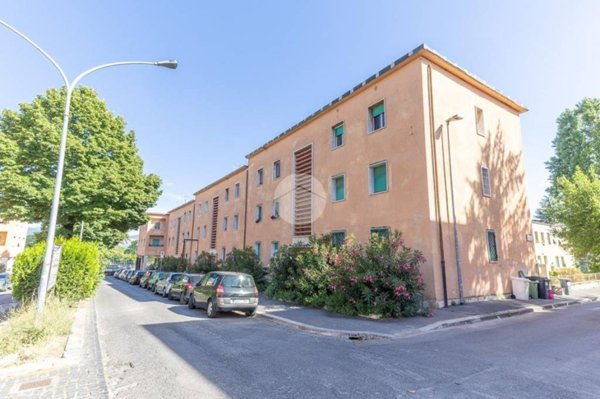 appartamento in vendita a Guidonia Montecelio in zona Guidonia