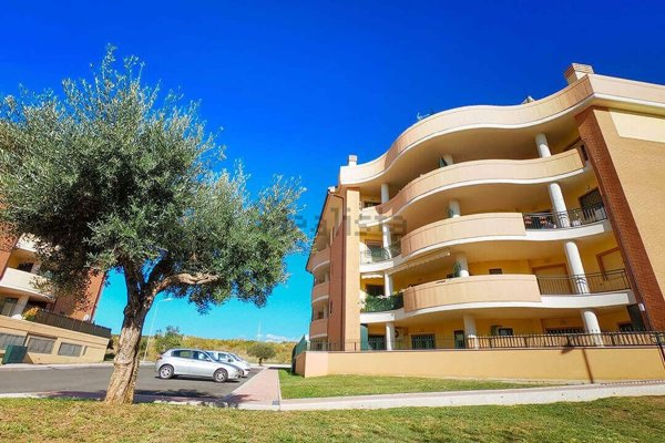appartamento in vendita a Guidonia Montecelio in zona Setteville