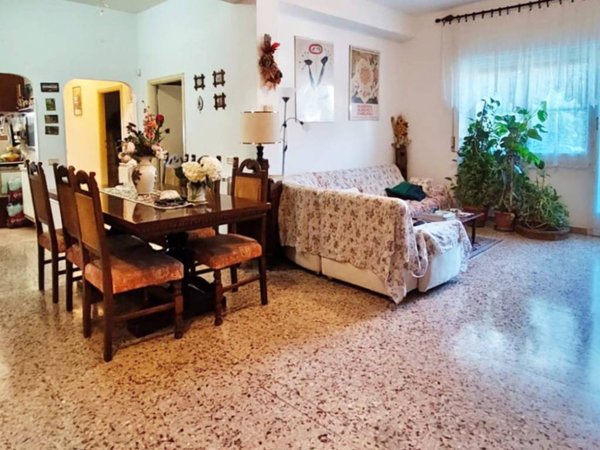 appartamento in vendita a Guidonia Montecelio in zona Guidonia