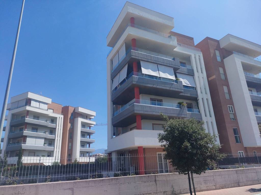 appartamento in vendita a Guidonia Montecelio
