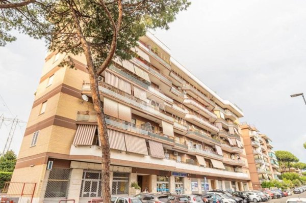 appartamento in vendita a Guidonia Montecelio in zona Colleverde