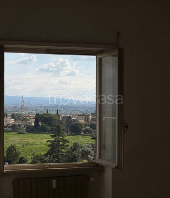 appartamento in vendita a Guidonia Montecelio in zona Setteville
