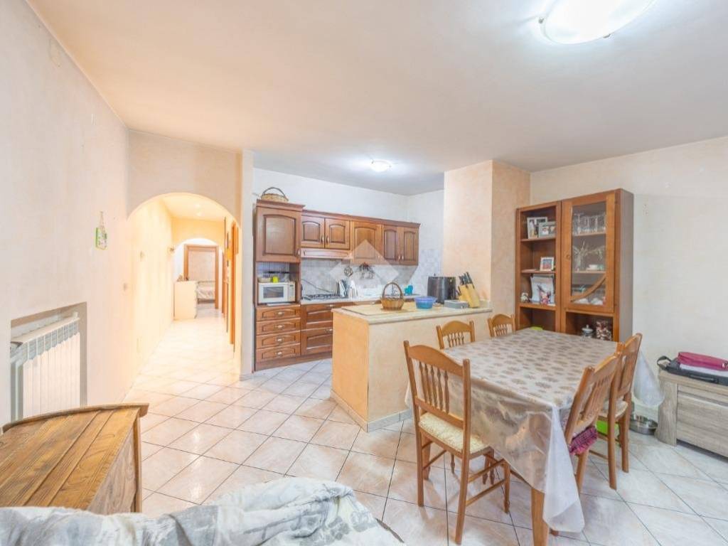 appartamento in vendita a Guidonia Montecelio in zona Villanova