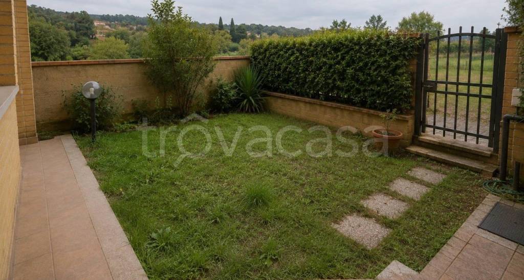 casa indipendente in vendita a Guidonia Montecelio