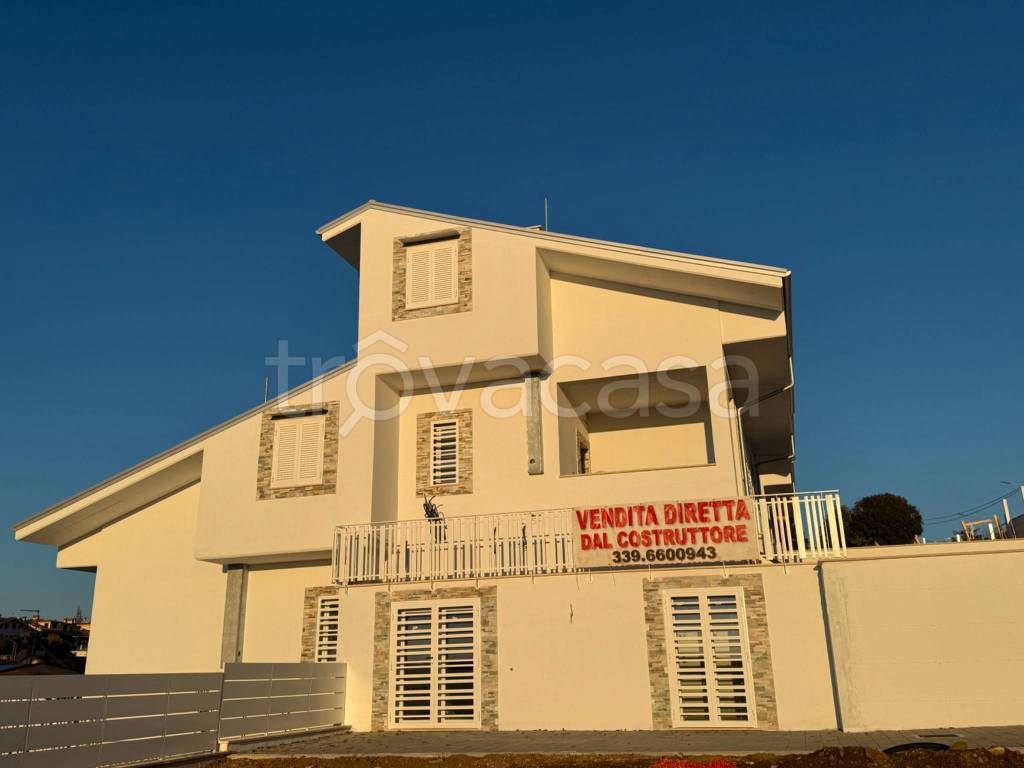 casa indipendente in vendita a Guidonia Montecelio in zona Marco Simone