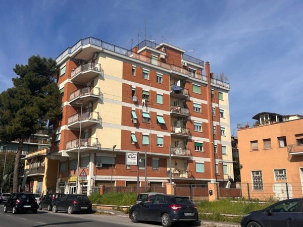 appartamento in vendita a Guidonia Montecelio in zona La Botte