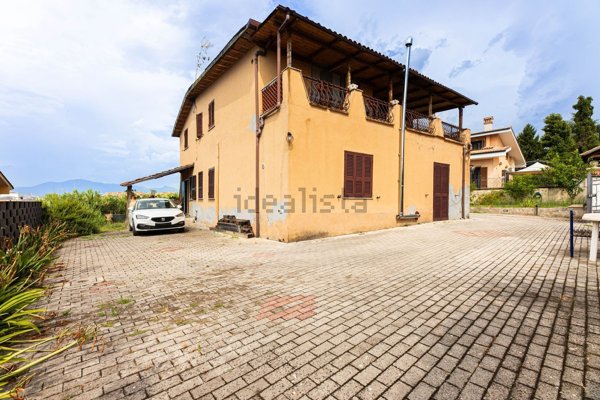 casa indipendente in vendita a Guidonia Montecelio
